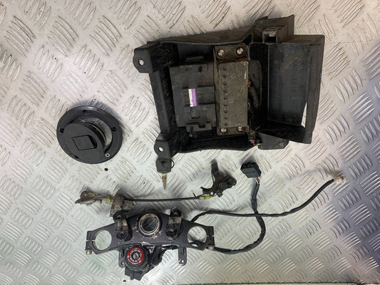 KAWASAKI Z750 Z 750 ECU LOCKS KEY  YEAR 2004-2006  (CMB1104)