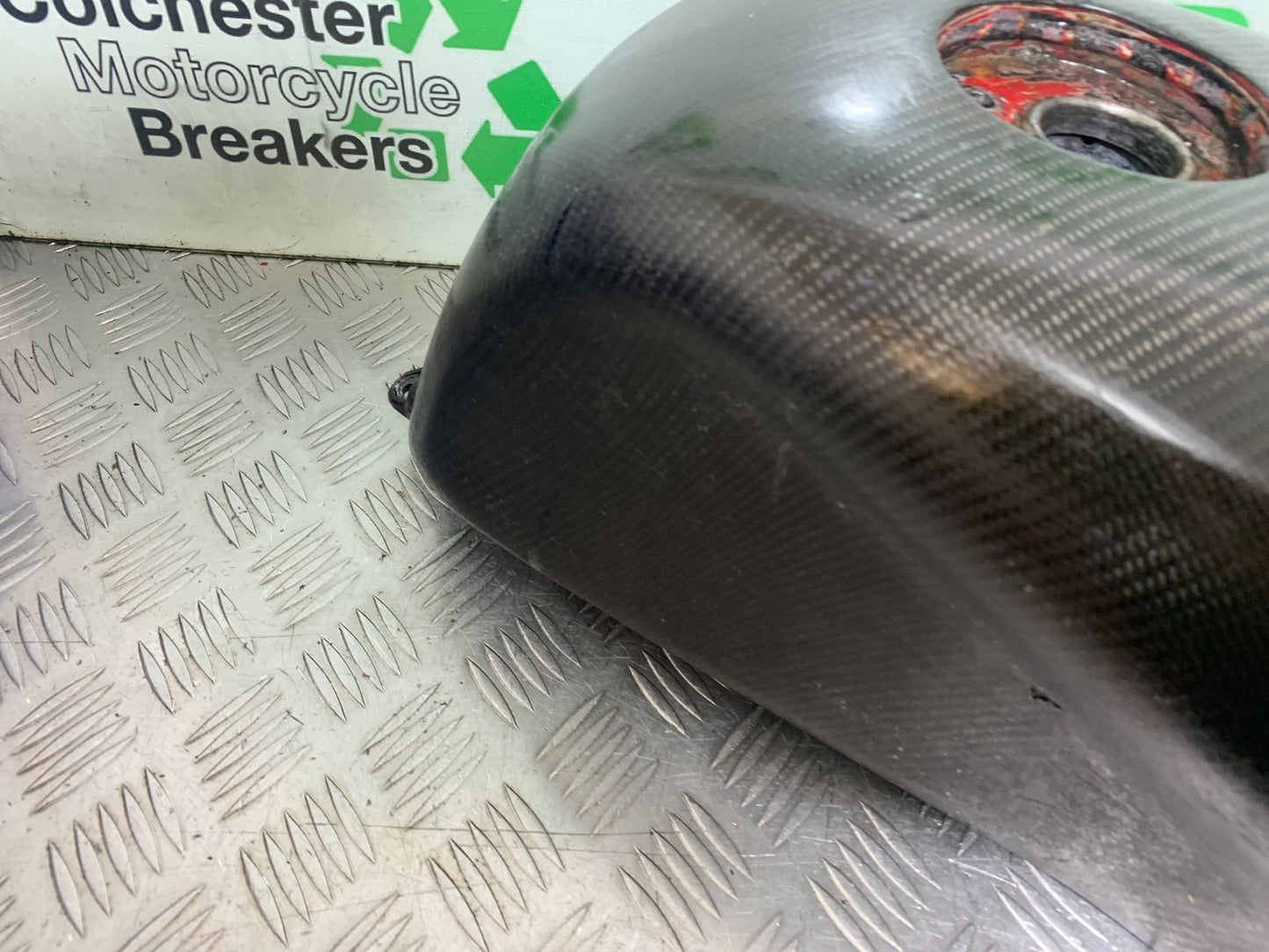 DUCATI 996 SPS 748 916 998 PETROL TANK (CARBON COVER)  1999-2000 (CMB1209)