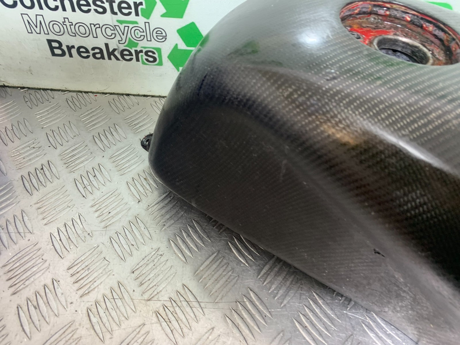DUCATI 996 SPS 748 916 998 PETROL TANK (CARBON COVER)  1999-2000 (CMB1209)
