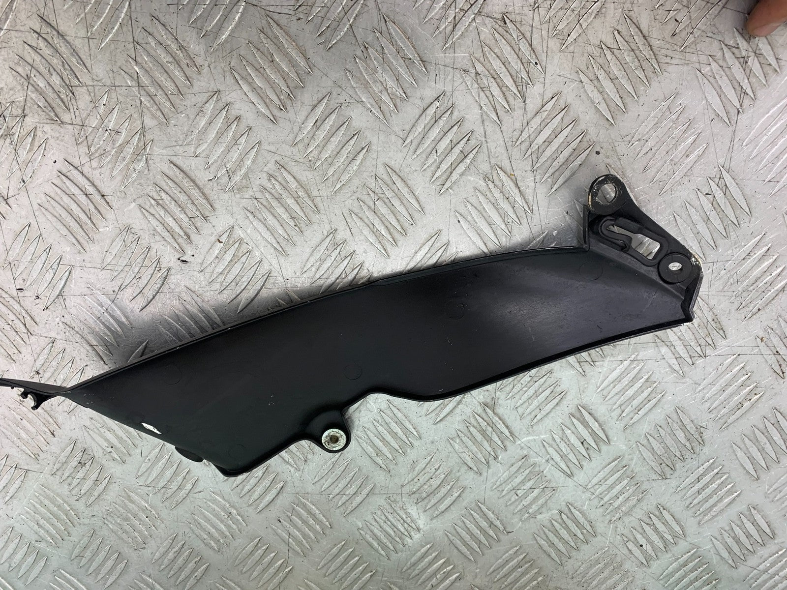 MV AGUSTA 800 F3 INFILL PANEL YEAR 2017-2019 (CMB1227)