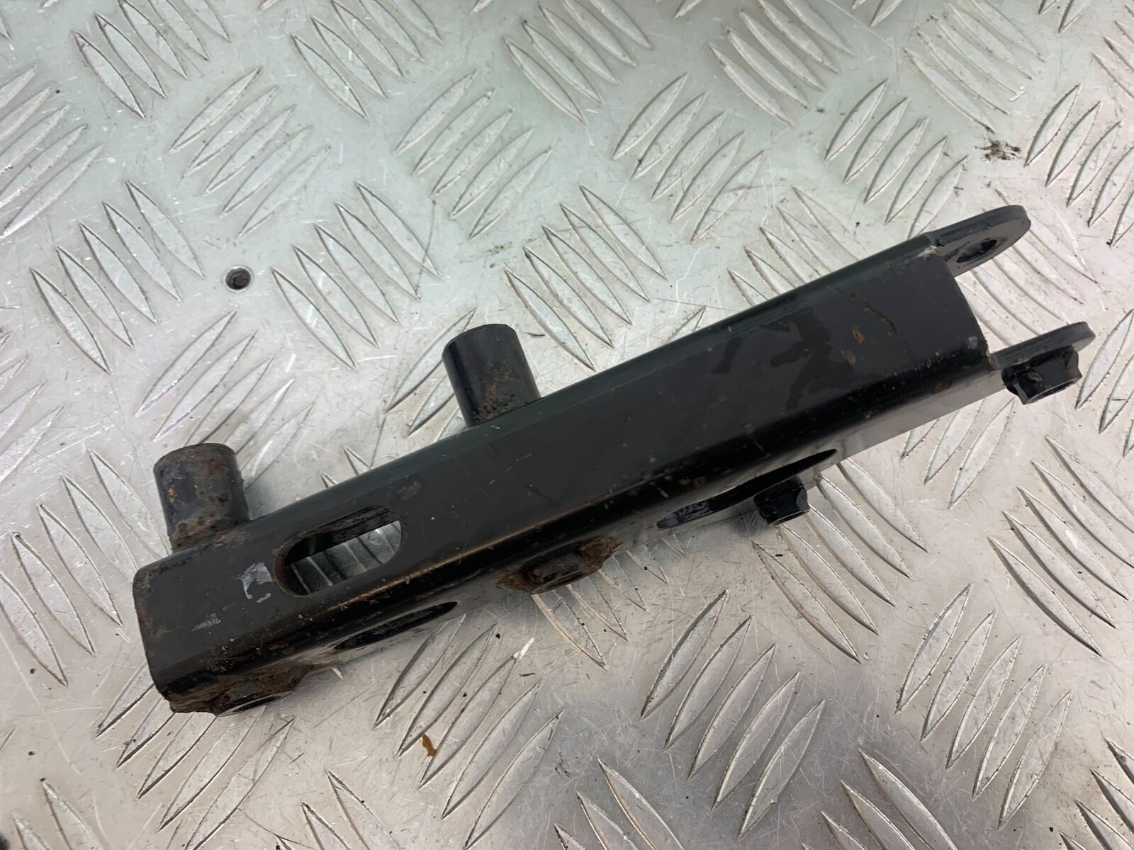 HONDA VT1100 C SHADOW SPIRIT FRAME BRACKET  2002-2003 (CMB1035)