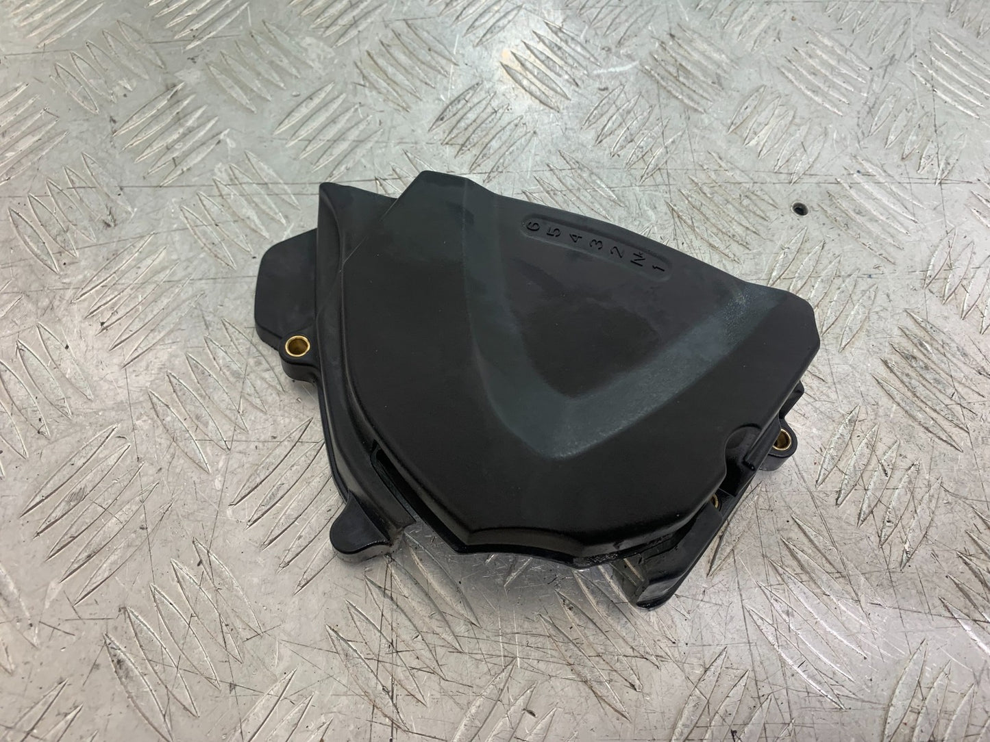 TRIUMPH 675 STREET TRIPLE R SPROCKET COVER  YEAR 2013 - 2016 (CMB1221)