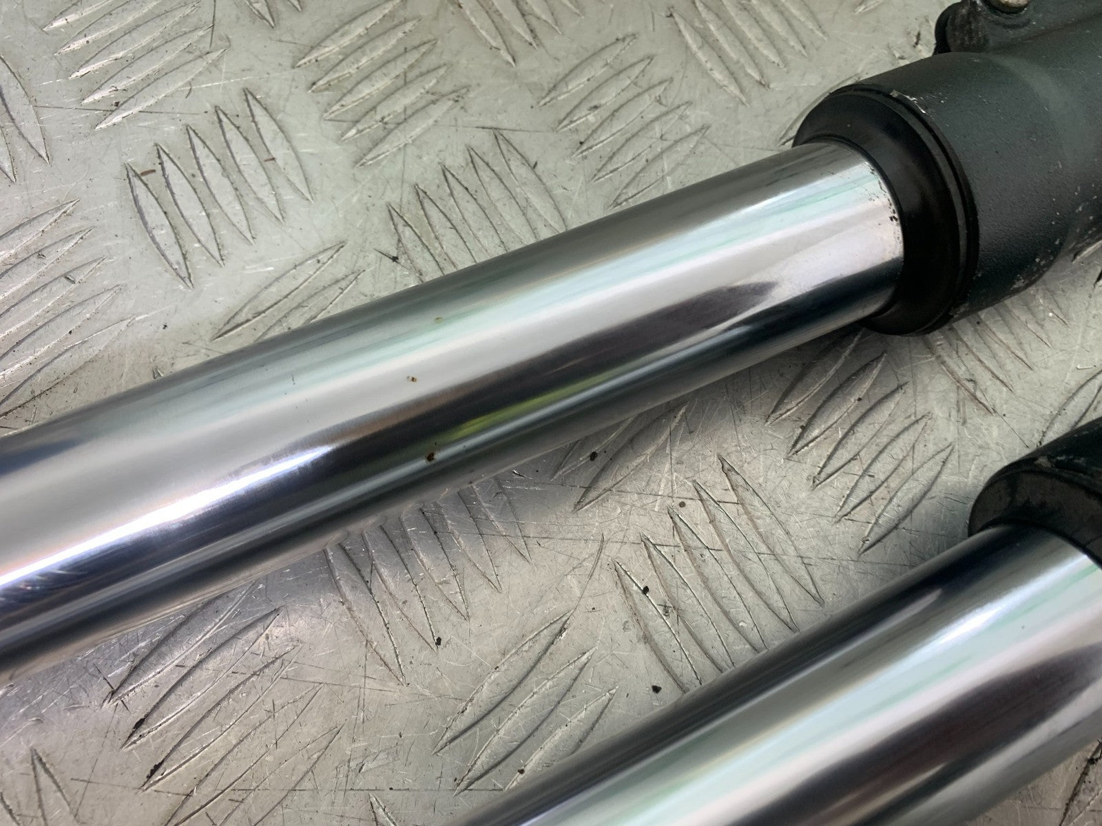 TRIUMPH 1050 SPRINT GT FORKS YEAR 2010-2016 (CMB1250)