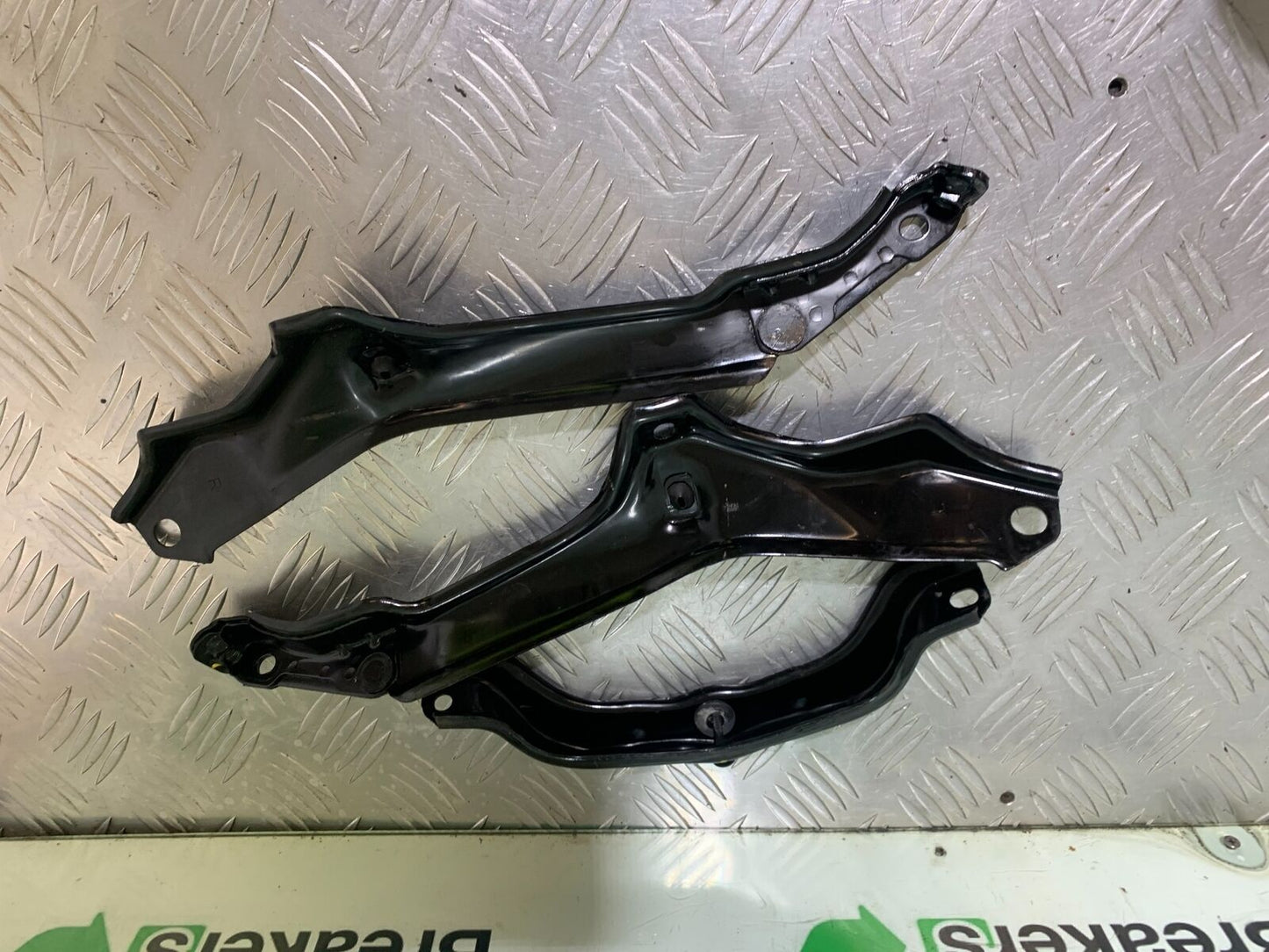 KTM 125 DUKE METAL FRAME BRACKETS   YEAR 2018-2023 (CMB1083)