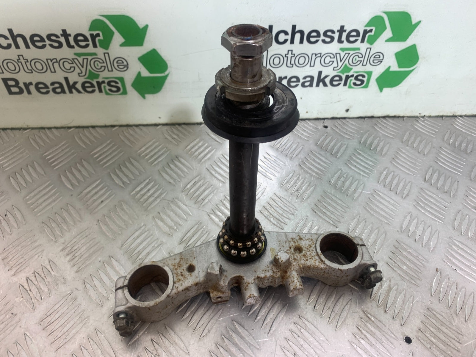 SUZUKI SV650 SV 650 mk1 BOTTOM YOKE   YEAR 1999-2002 (CMB1160)