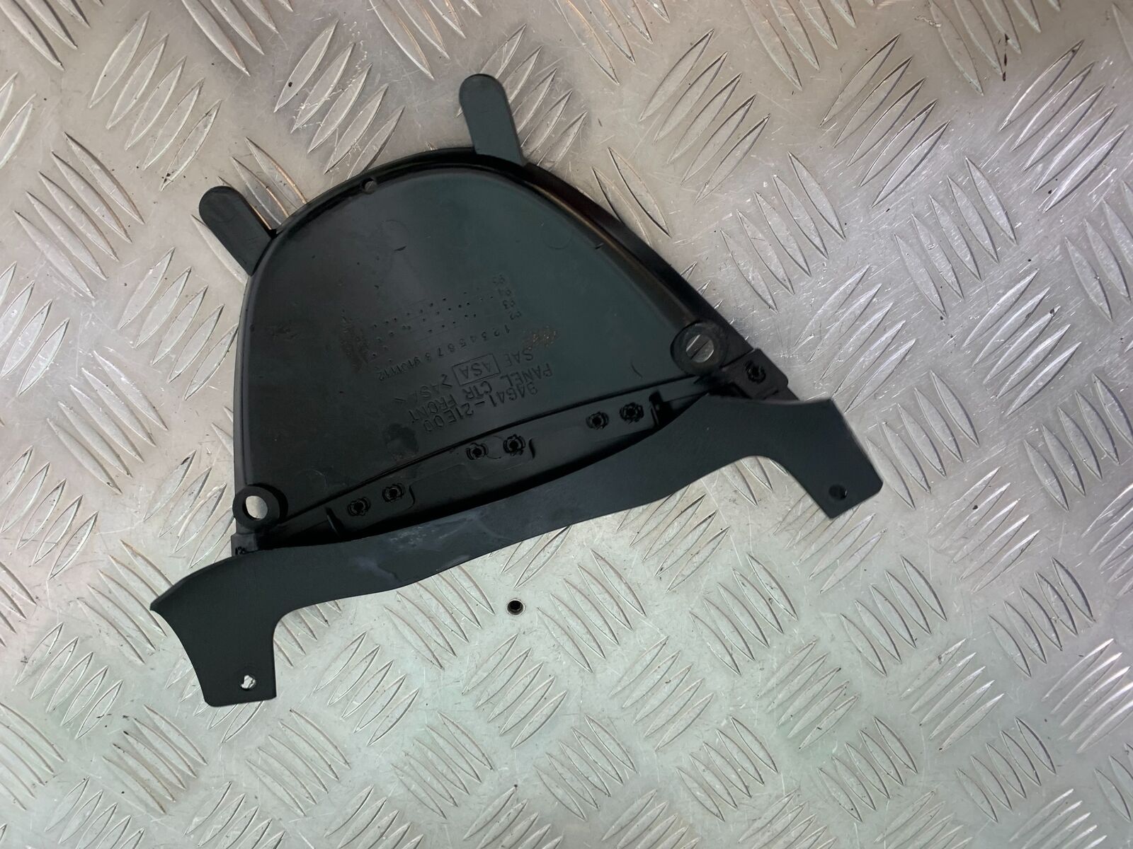 SUZUKI RF900 RF 900 SCREEN INFILL PANEL  YEAR 1994-1999 (CMB1020)
