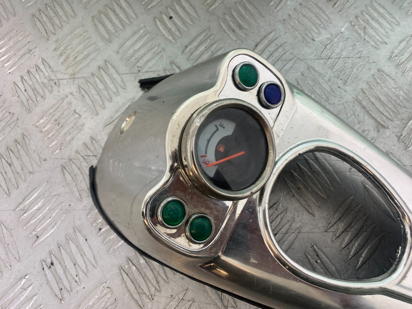 PIONEER NEVADA XF125 CHROME TANK COVER   YEAR 2009 (CMB1214)