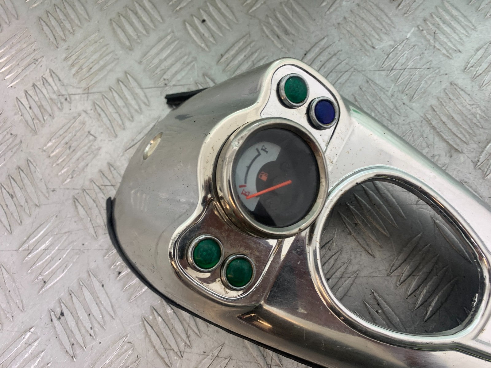 PIONEER NEVADA XF125 CHROME TANK COVER   YEAR 2009 (CMB1214)