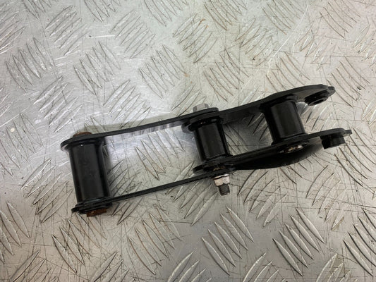 TRIUMPH TRIDENT 660 REAR SHOCK LINKAGE  YEAR 2021-2024 (CMB1295)