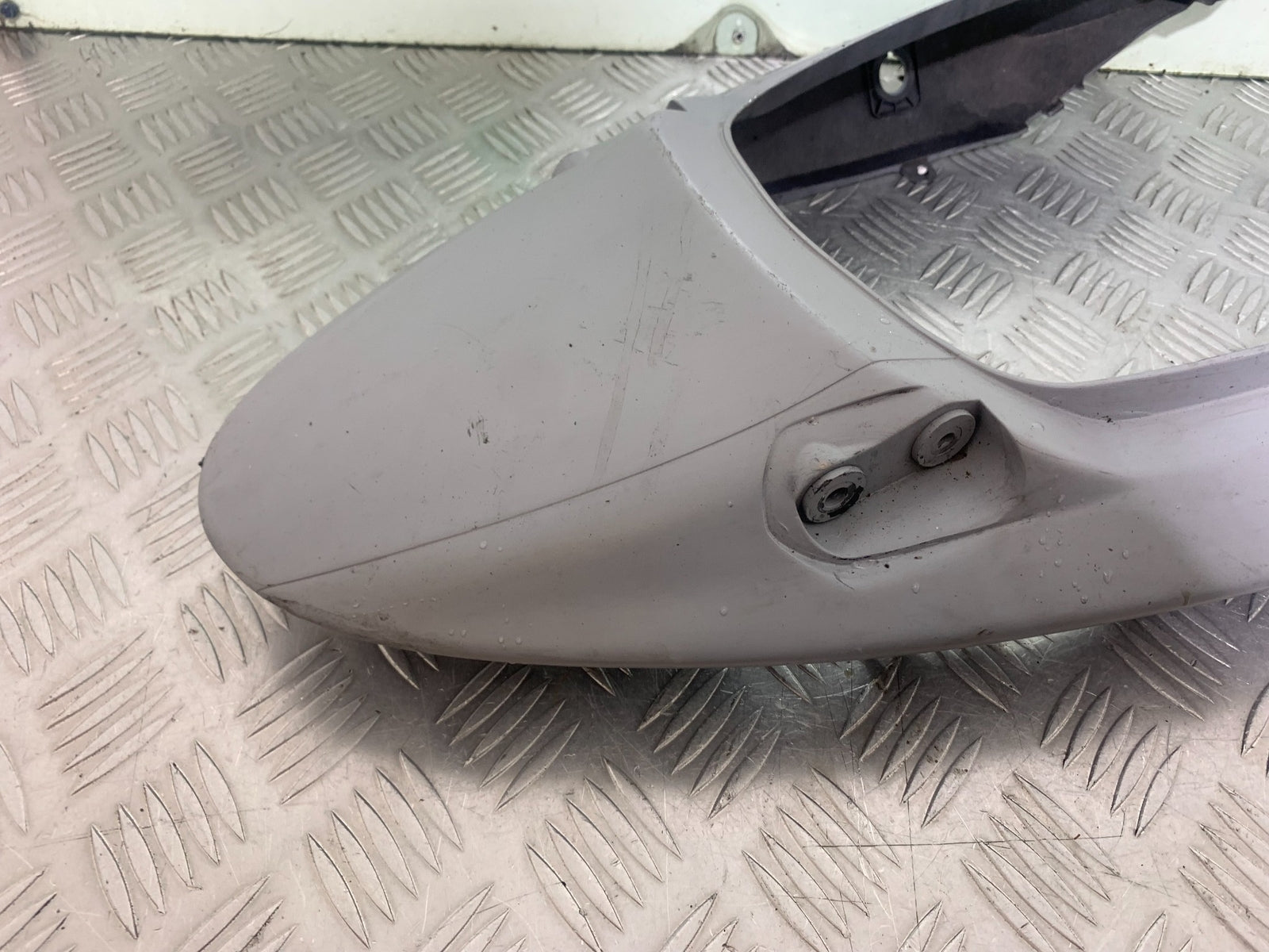 SUZUKI GSF650 GSF 650 TAIL PIECE  YEAR 2007-2009  (CMB1161)
