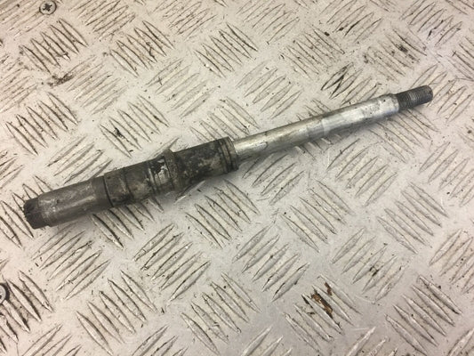 HONDA VT125 VT 125 SHADOW FRONT WHEEL SPINDLE  2006  (STOCK 550)