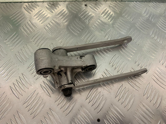 KAWASAKI ZX6R ZX6 J SWINGARM LINKAGE YEAR 2000 (STOCK 947)