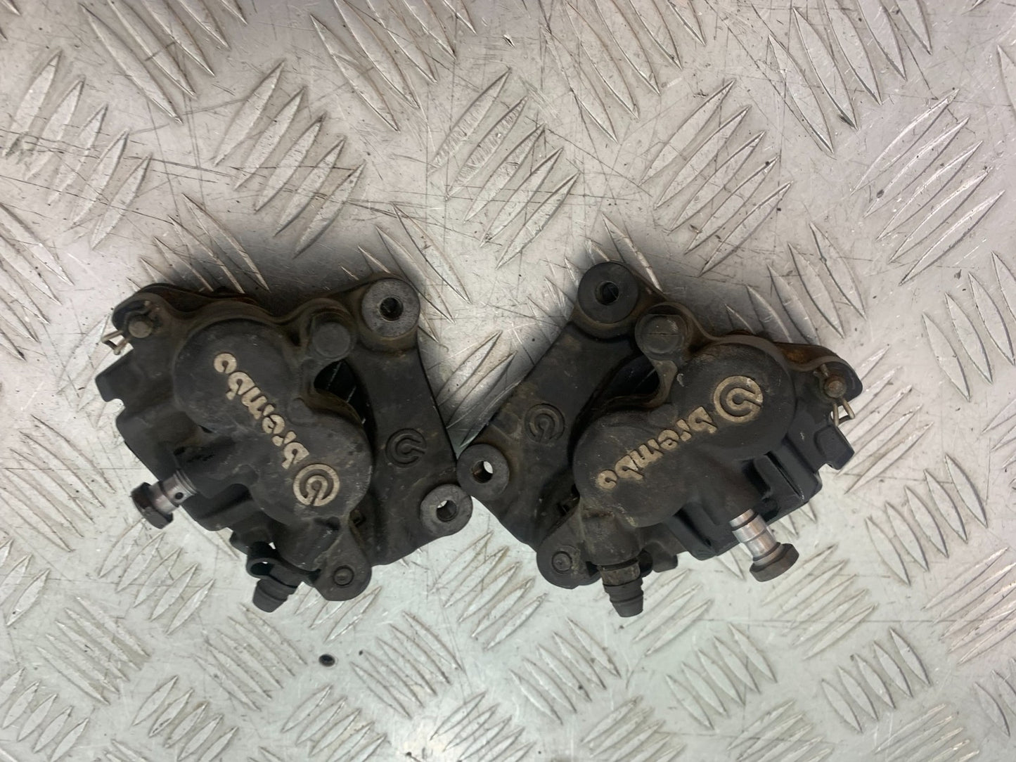 TRIUMPH TIGER 800 XRT FRONT BRAKE CALIPER  2018-2020 (CMB1193)