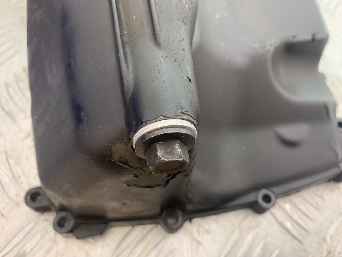 TRIUMPH 675 STREET TRIPLE R SUMP YEAR 2012 (CMB1221)