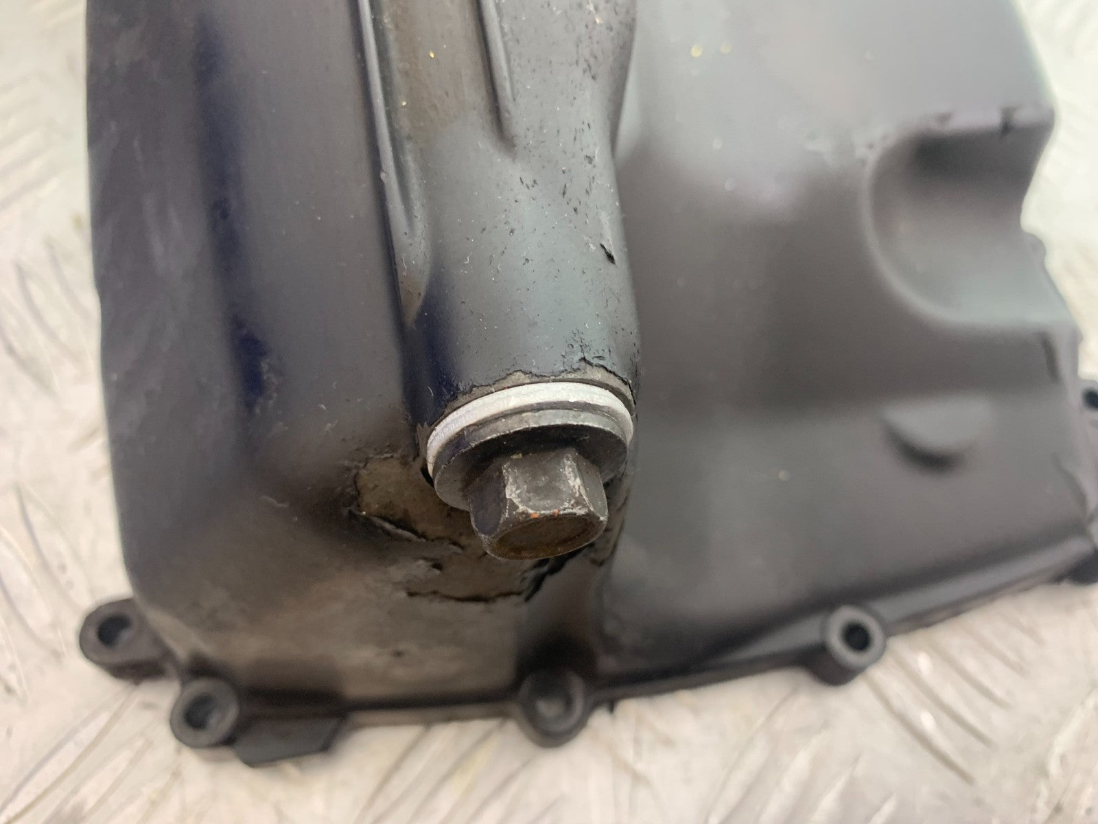 TRIUMPH 675 STREET TRIPLE R SUMP YEAR 2012 (CMB1221)