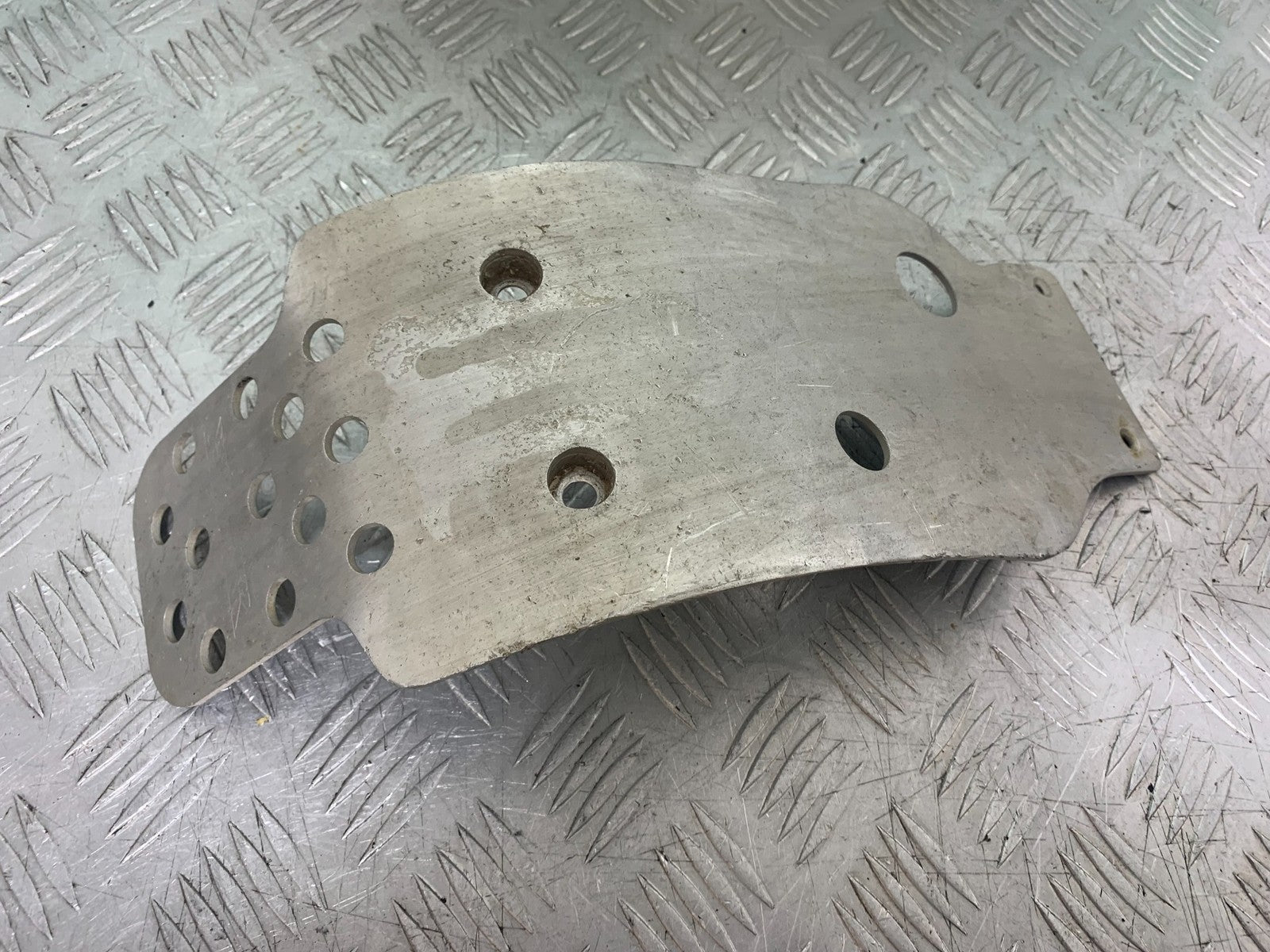 KAWASAKI KXF250 KXF 250 ENGINE BASH PLATE   YEAR 2006-2008 (CMB1309)