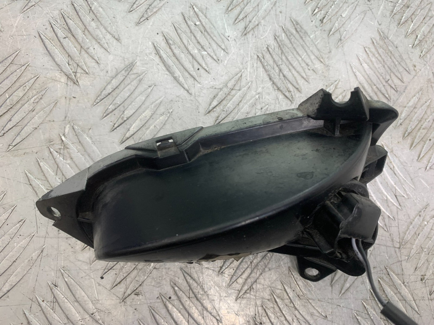 HONDA NT 700 V DEAUVILLE RIGHT INDICATOR  YEAR 2006-2010 (CMB1298)