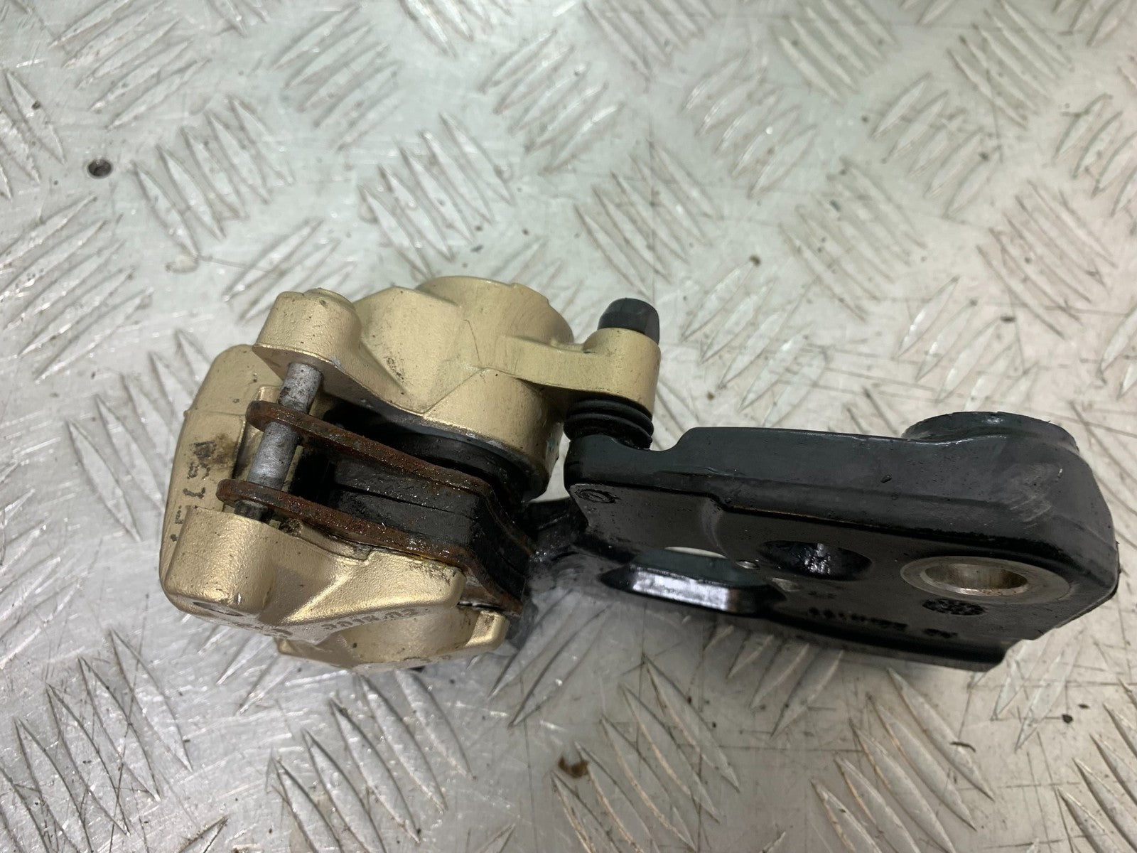 ROYAL ENFIELD HIMALAYAN 411 REAR BRAKE CALIPER YEAR 2018-2023 (CMB1279)