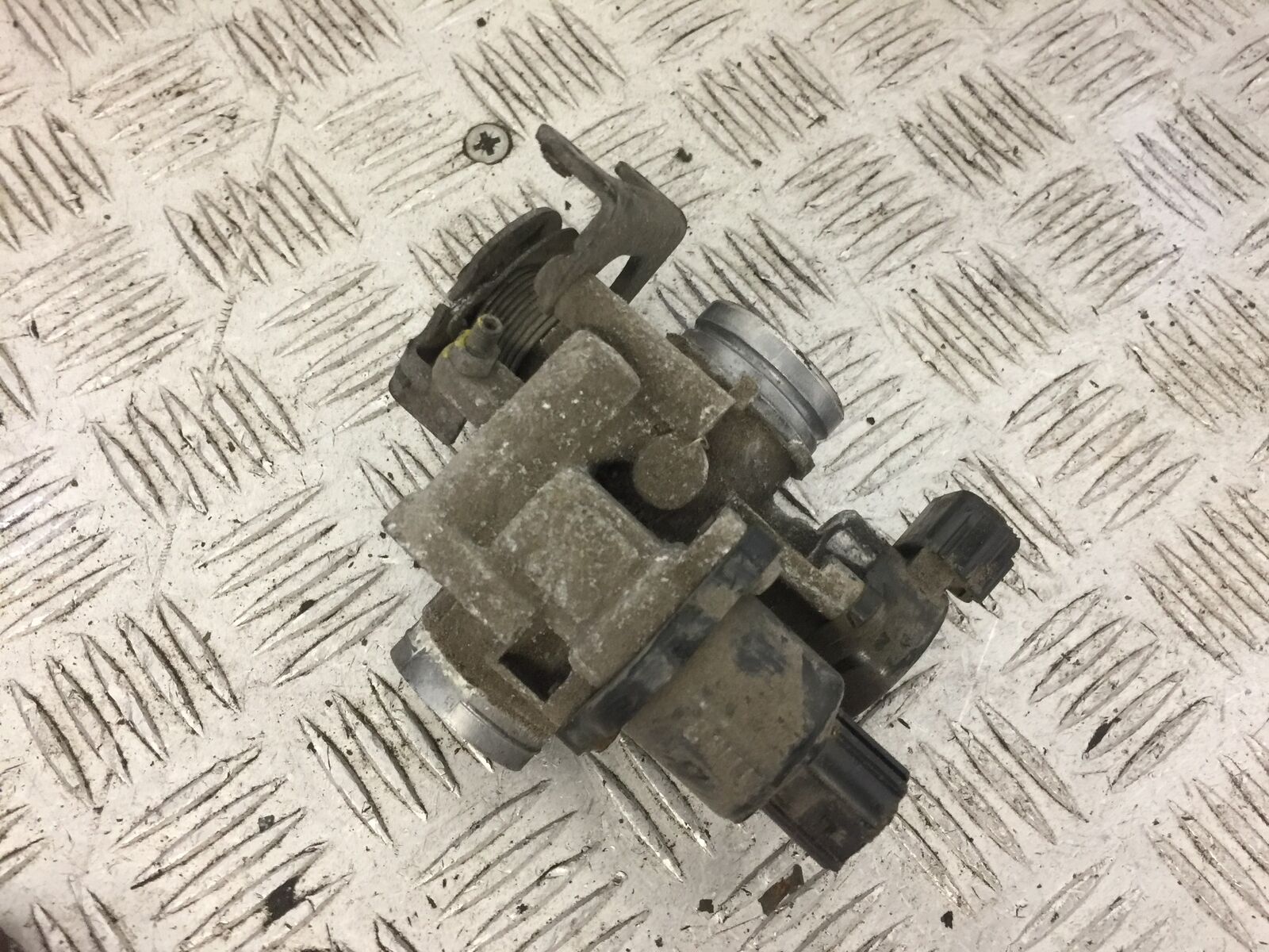 YAMAHA XMAX 125 XMAX-125 THROTTLE BODY  YEAR 2012 (STOCK 689)