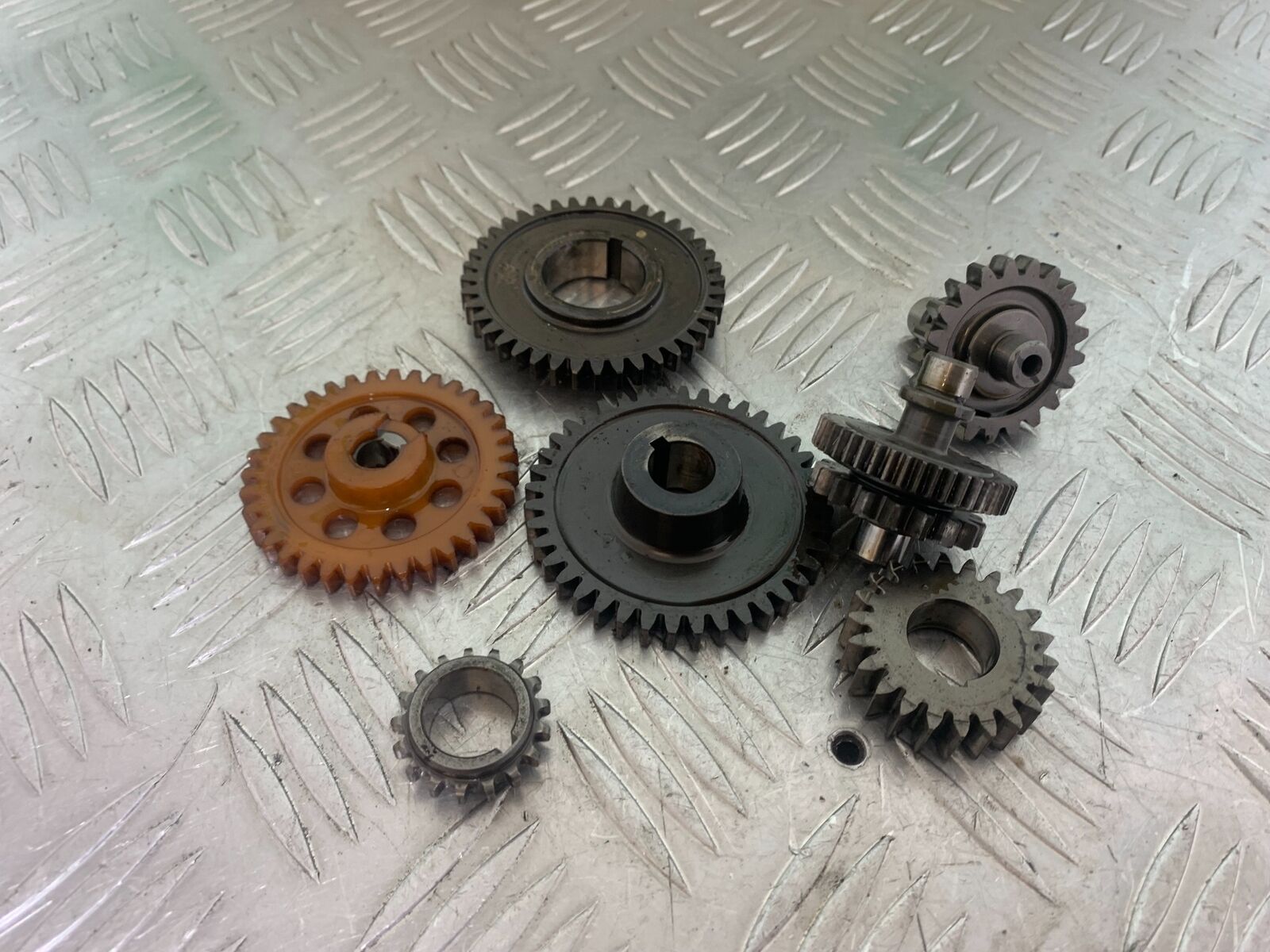 KTM DUKE 125 CYLINDER GEARS   YEAR 2012 -2016