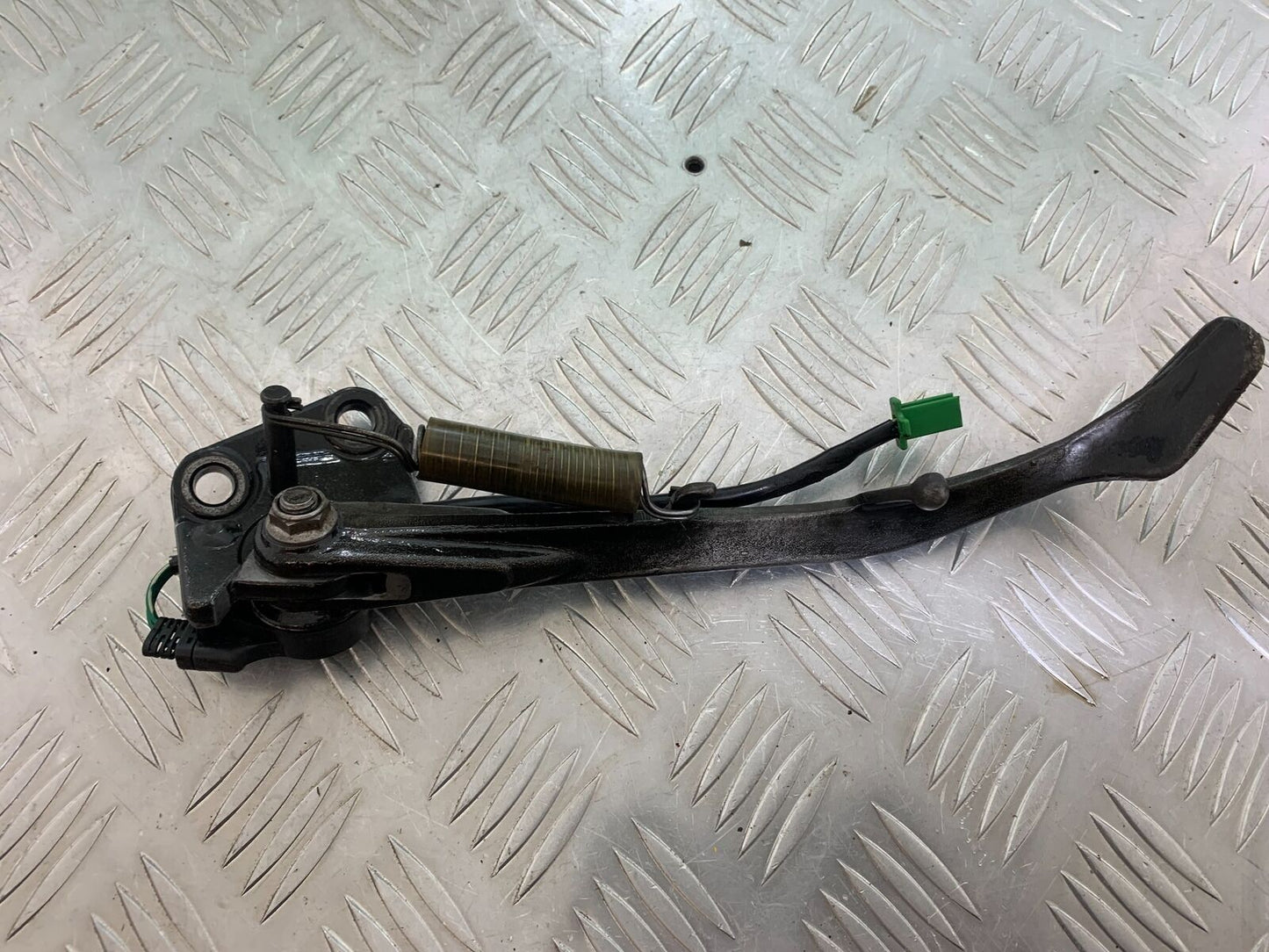 HONDA VFR800 VFR 800 V-TEC SIDE STAND  YEAR 2002 -09 (CMB1012)