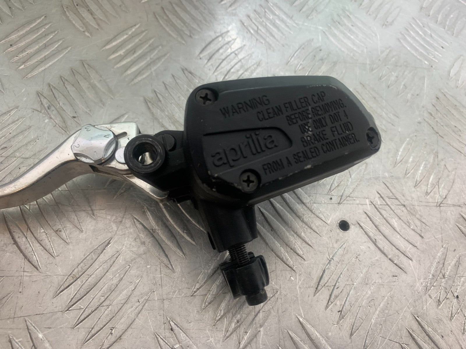 APRILIA SL750 SL 750 SHIVER CLUTCH MASTER CYLINDER   YEAR 2008-2016 (CMB1242)