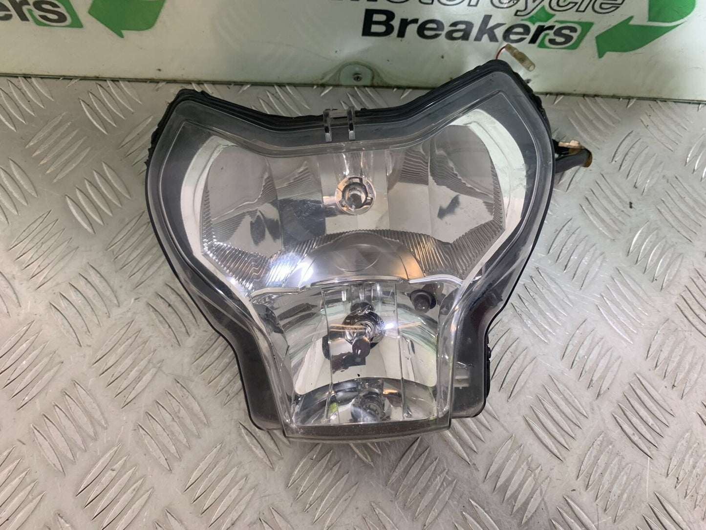 APRILIA 650 PAGASO STRADA HEADLIGHT  YEAR 2005-2010 (CMB1057)