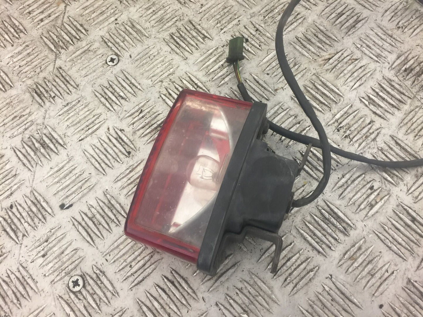 HONDA CB500 CB 500 REAR LIGHT  YEAR 2001
