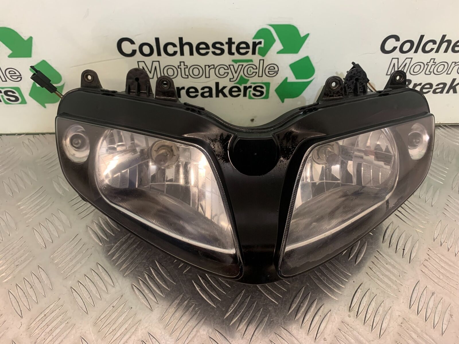 SUZUKI SV1000 SV 1000 K4 HEADLIGHT  YEAR 2004 (STOCK 990)