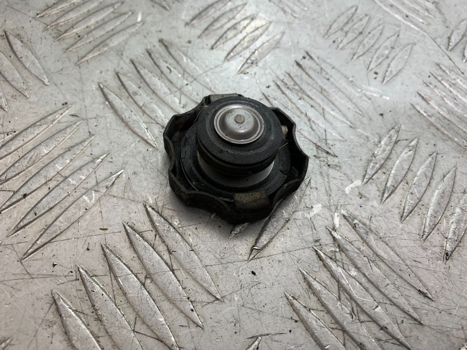 KAWASAKI ZX6R ZX6 J RADIATOR CAP YEAR 2000 (CMB1312)