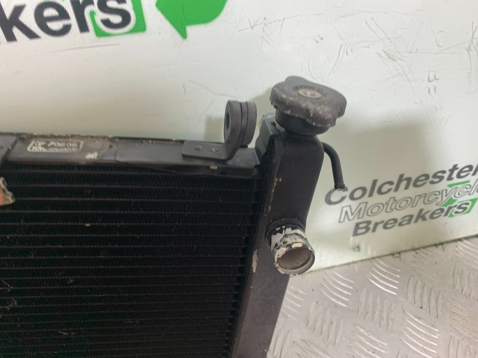 YAMAHA YZF R1 4XV RADIATOR  YEAR 1998-99 (CMB1291)