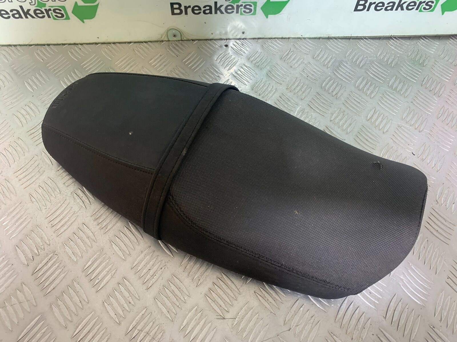 YAMAHA XSR900 XSR 900 SEAT   YEAR 2021-2022 (CMB1073)