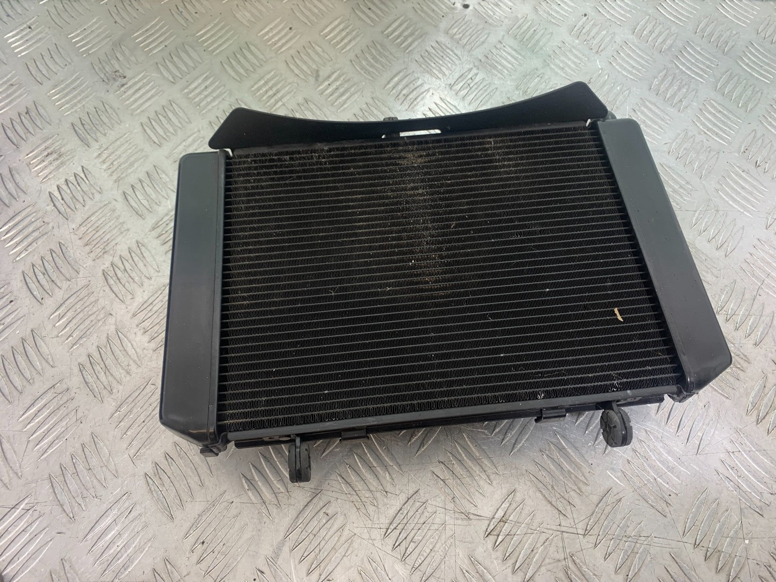 SUZUKI GSR600 GSR 600 RADIATOR   2006-2010 (CMB1177)