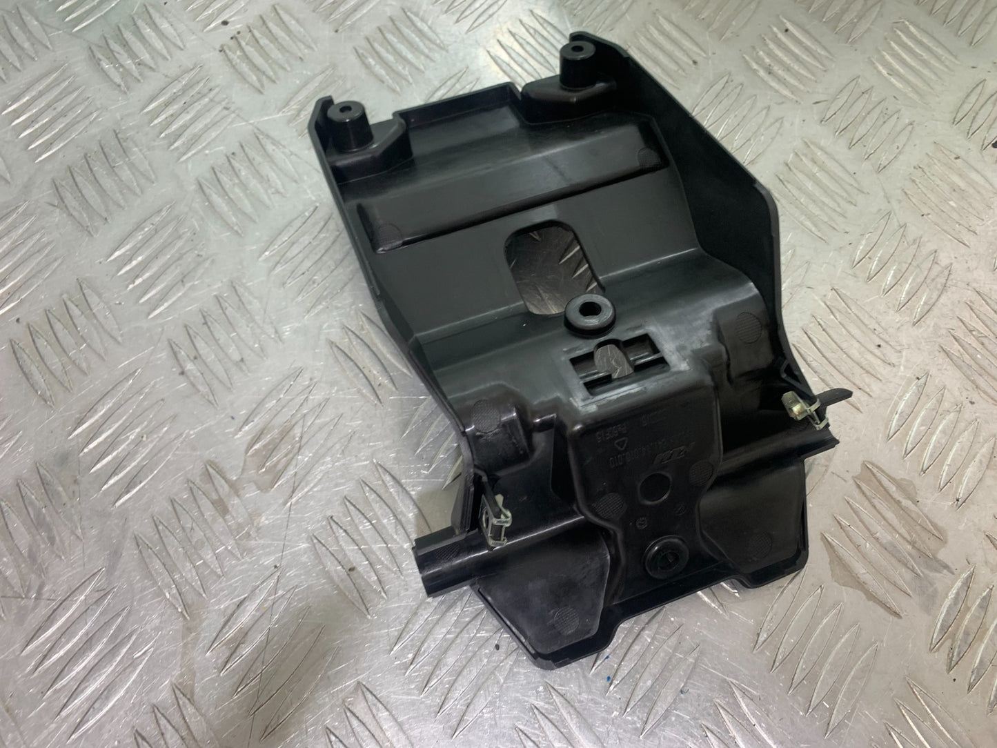 KTM 790 DUKE FRONT COWL INFILL COVER  YEAR 2018-2021  (CMB11150)