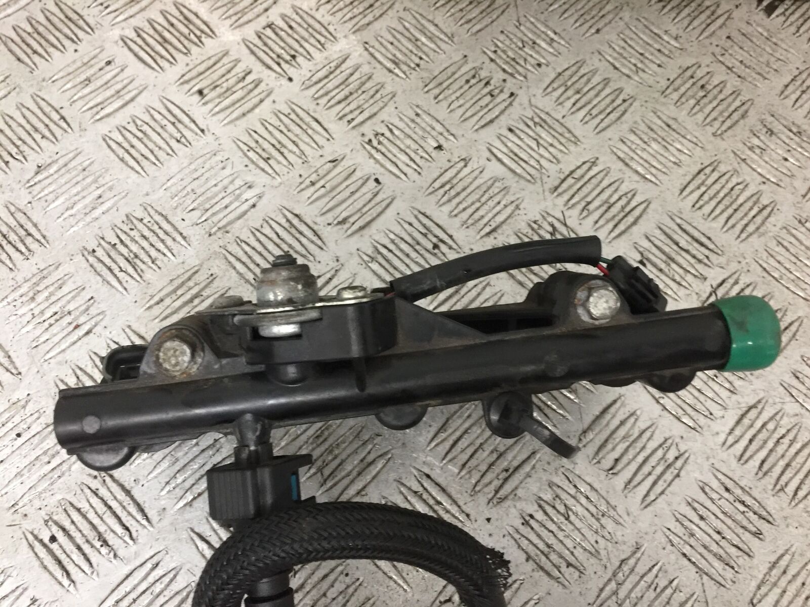 YAMAHA MT09 MT-09 INJECTORS YEAR 2018 (STOCK 906)