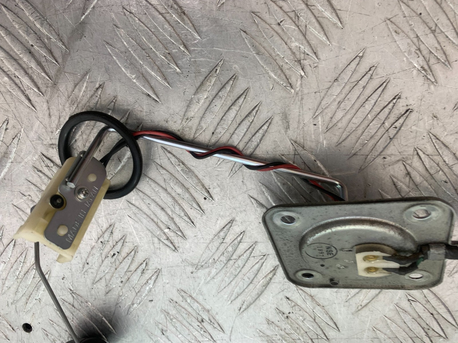HONDA CBF600 CBF 600 PETROL TANK SENDER  YEAR 2004-07  (CMB1305)