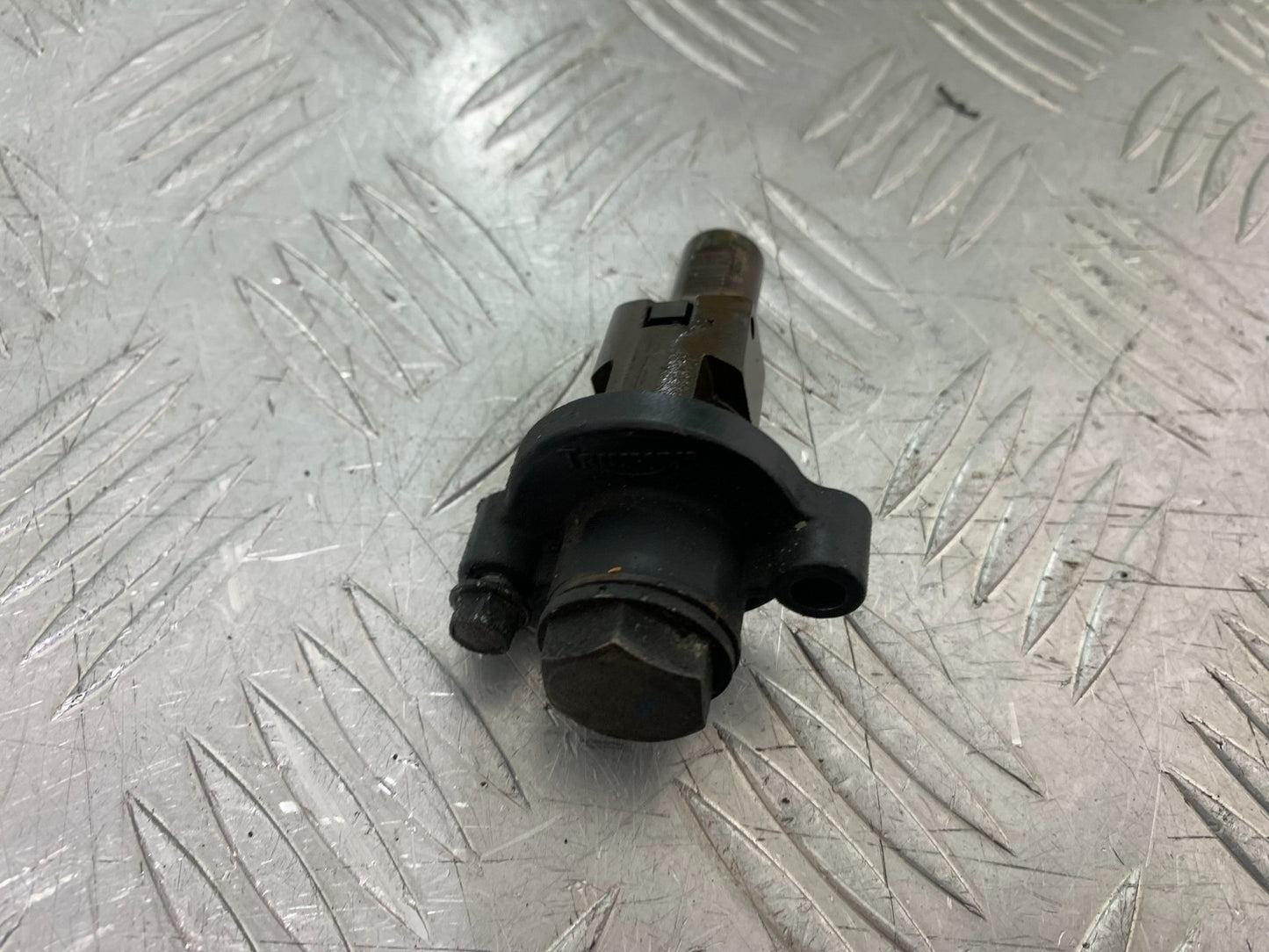 TRIUMPH 955i SPRINT ST CAM CHAIN TENSIONER  YEAR 1999-2004