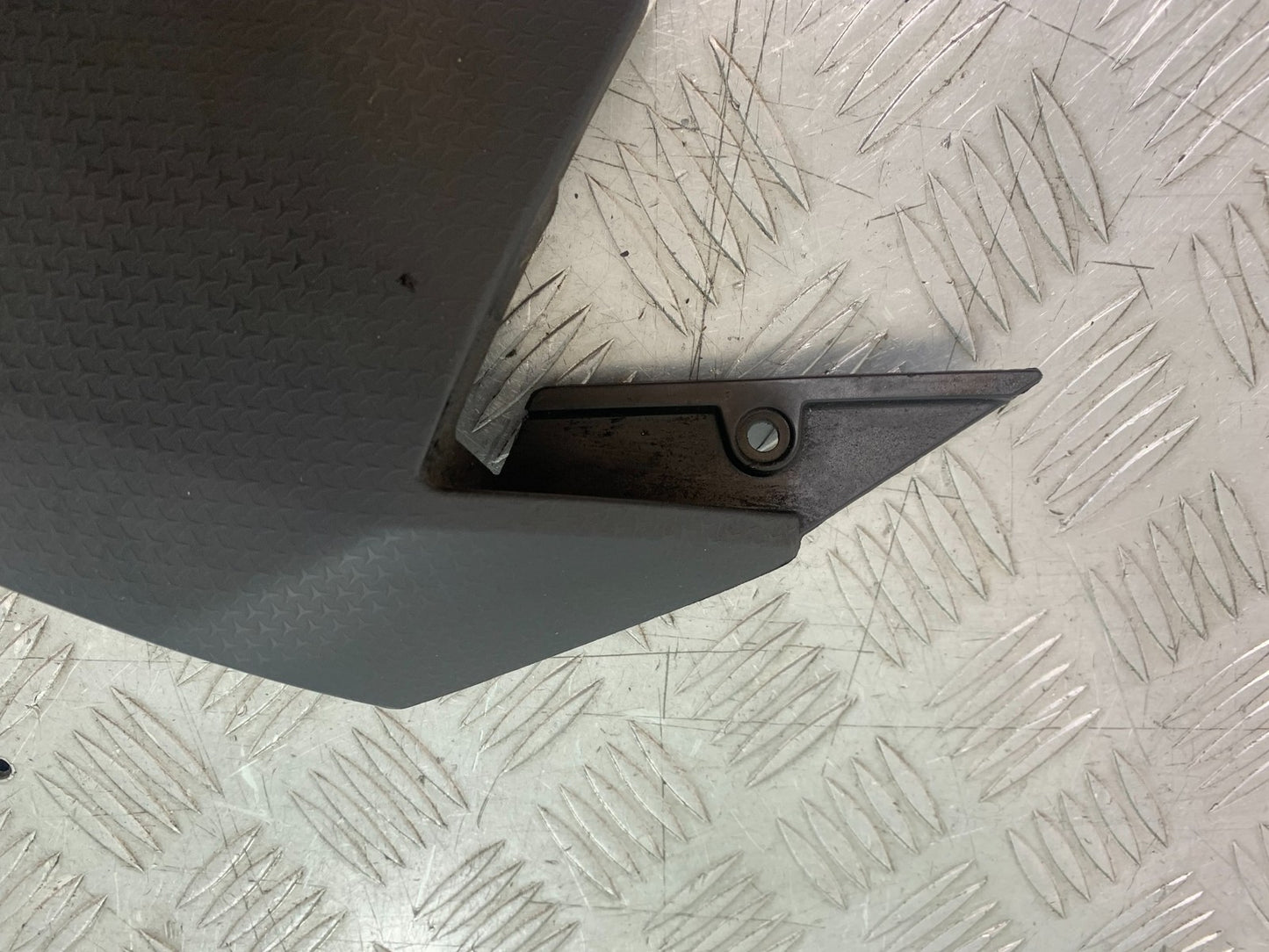 APRILIA RS660 RS 660 CHAIN GUARD  YEAR 2020-2024 (CMB1202)