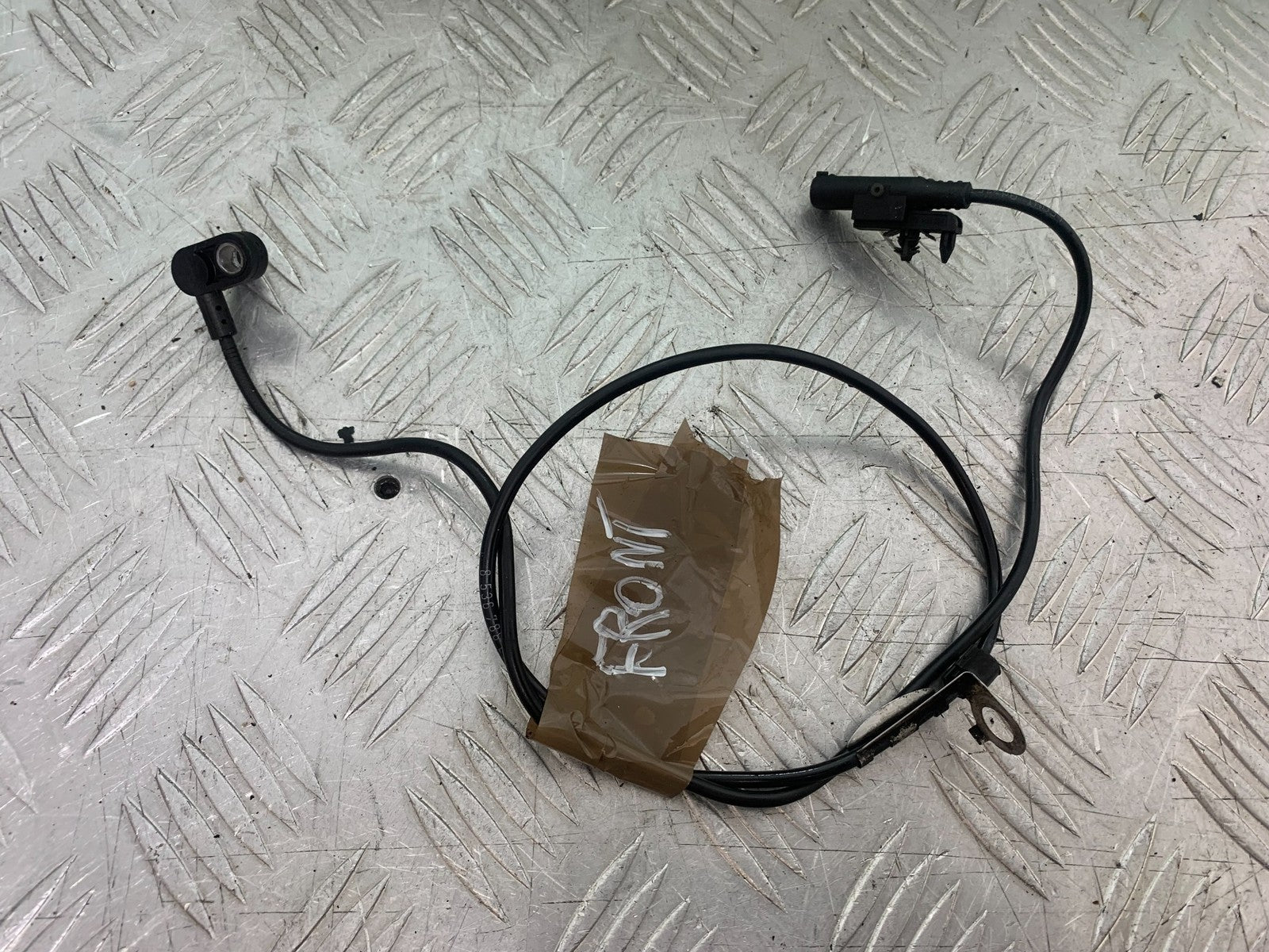 BMW R1200 R 1200 GS FRONT ABS SENSOR   YEAR 2013-2016 (CMB1257)