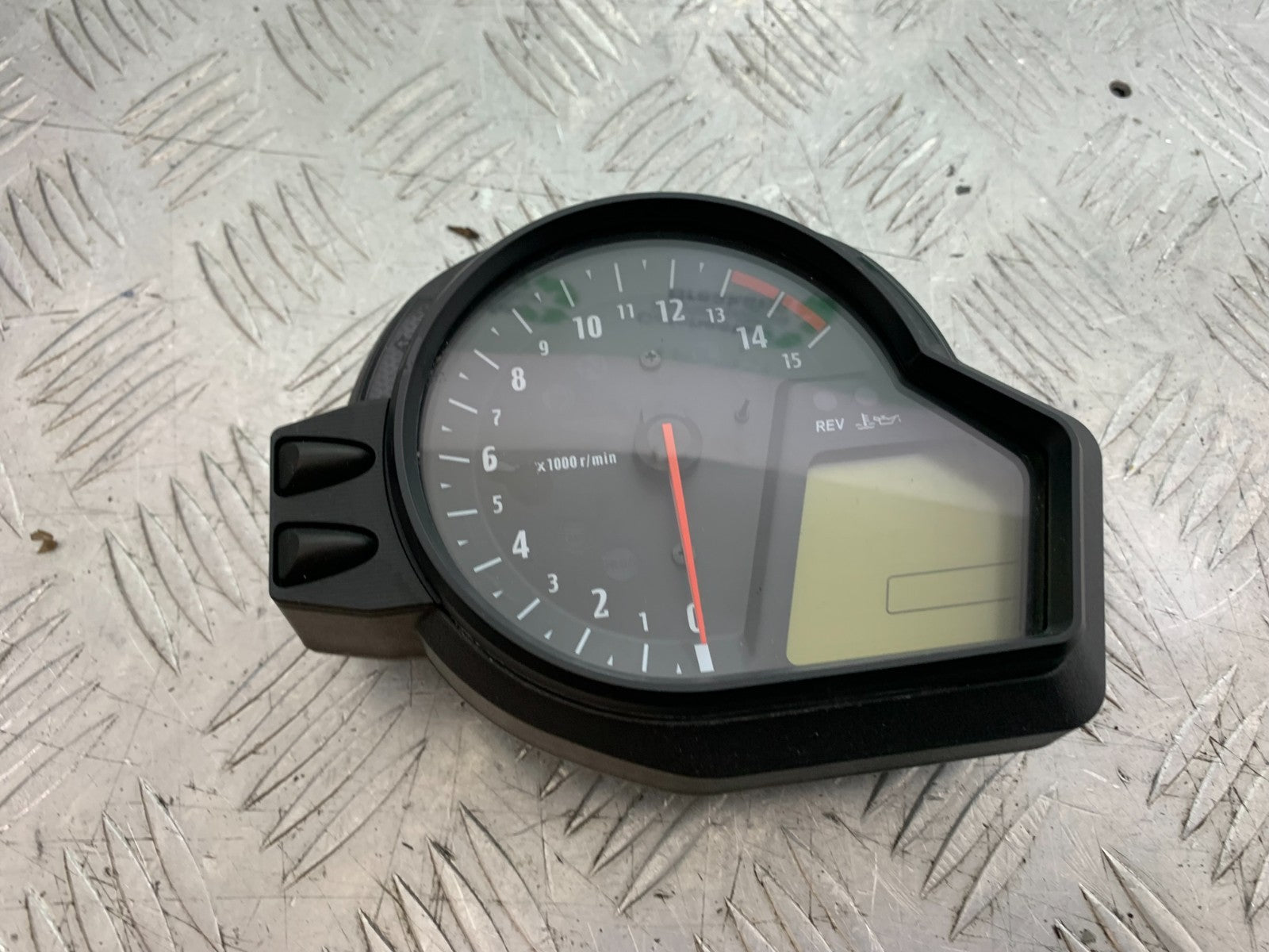 HONDA CBR1000 RR CLOCKS SPEEDO DASH  YEAR 2008-2011 ( (CMB1330)