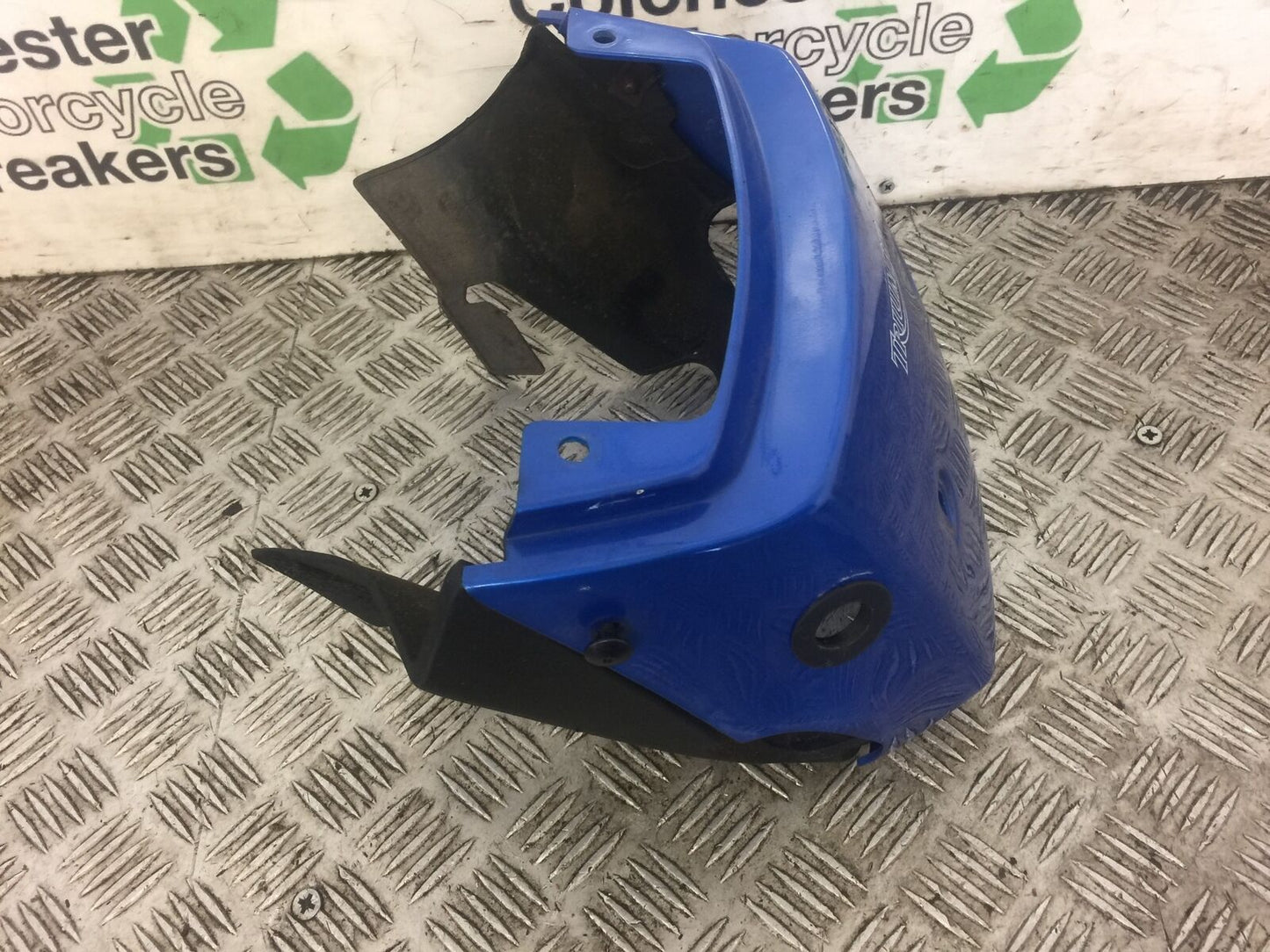 TRIUMPH 900 TIGER TAIL PIECE YEAR 1993-1999 STOCK 445