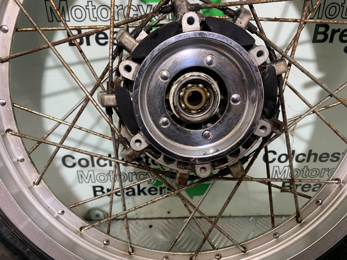 YAMAHA XV1100 XV 1100 VIRAGO FRONT WHEEL   1990-1999 (CMB1243)
