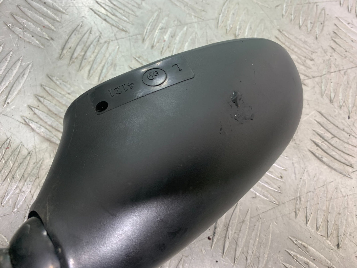 YAMAHA YZF1000 THUNDERACE RIGHT MIRROR  YEAR 1997-2000 (CMB1204)