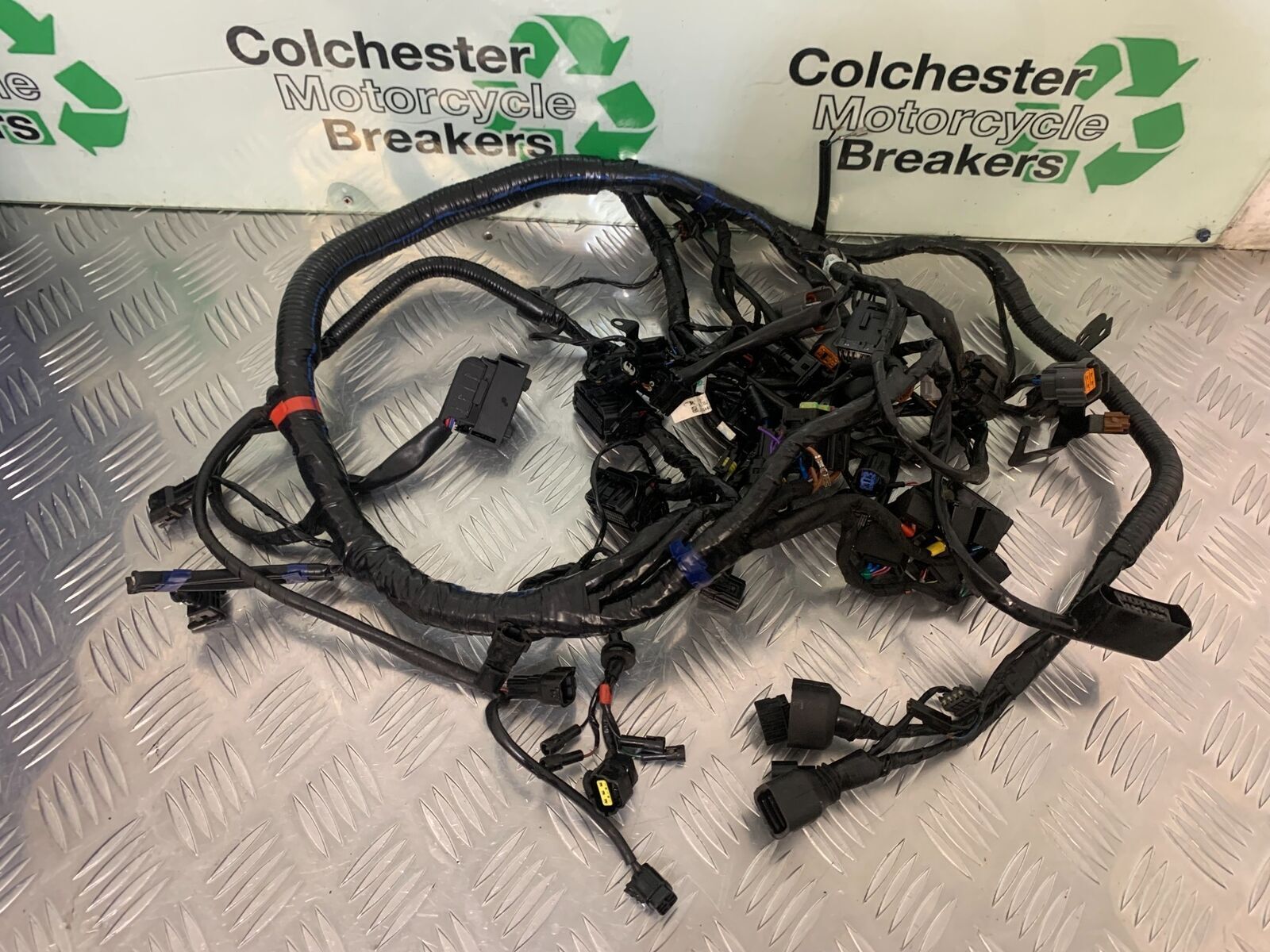 TRIUMPH TIGER 800 XCX WIRING LOOM   YEAR 2015-2017  (STOCK 966)
