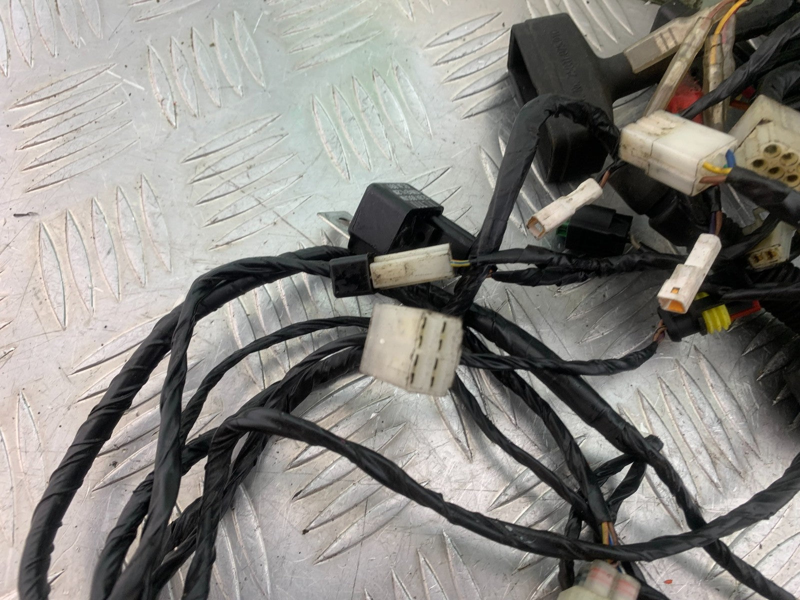 KTM 690 DUKE R LC4 WIRING LOOM HARNESS YEAR 2012-2015  (CMB1180)