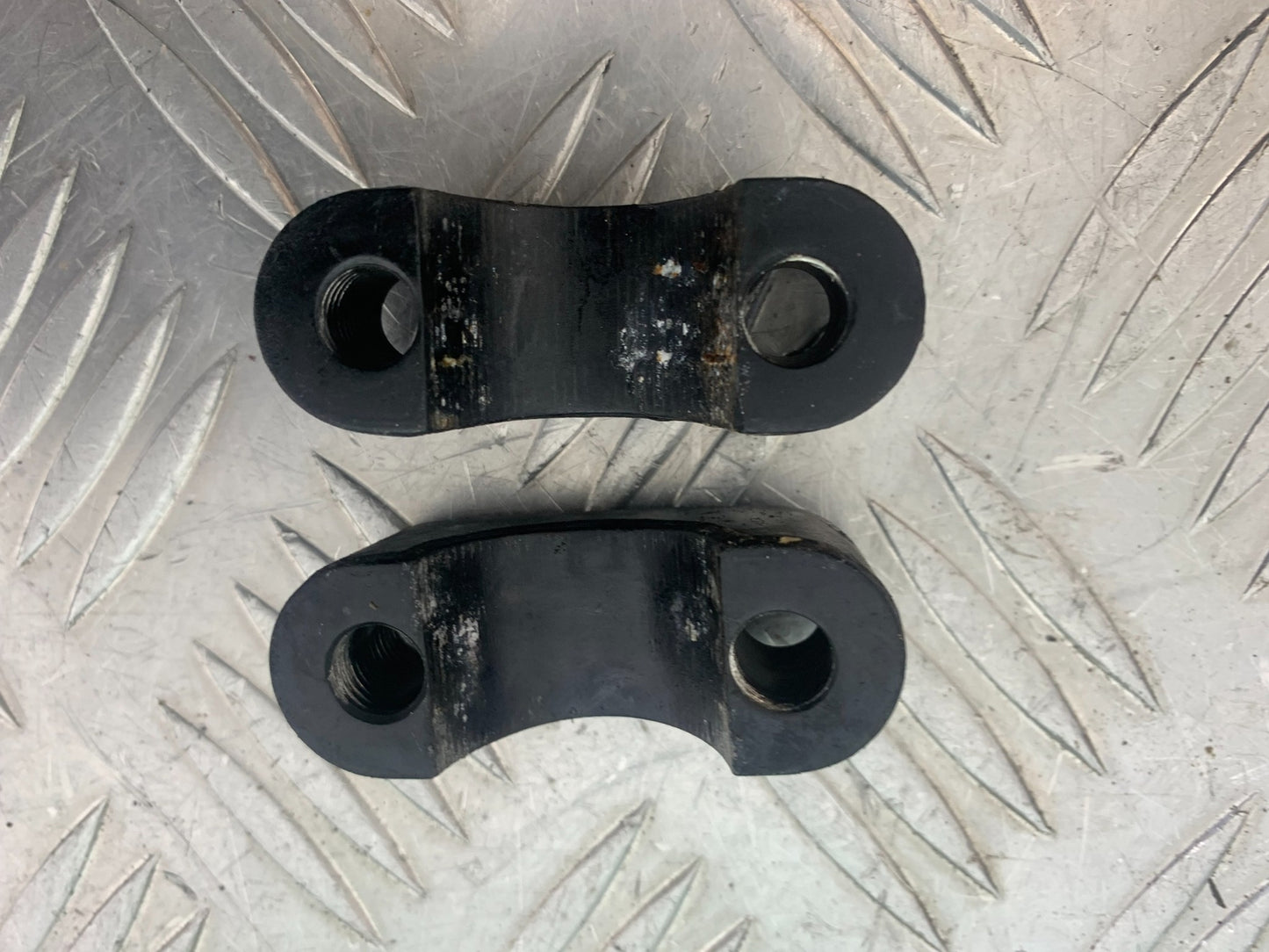 BMW K1200 K 1200 LT HANDLEBAR CLAMPS   YEAR 1999-07 (CMB1138)
