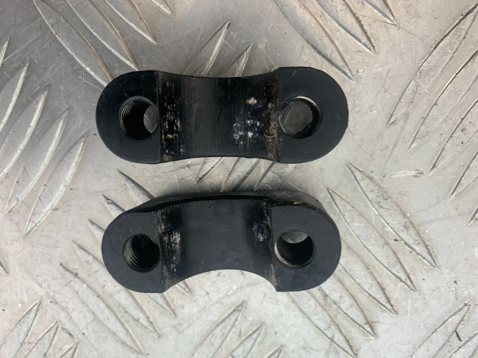 BMW K1200 K 1200 LT HANDLEBAR CLAMPS   YEAR 1999-07 (CMB1138)