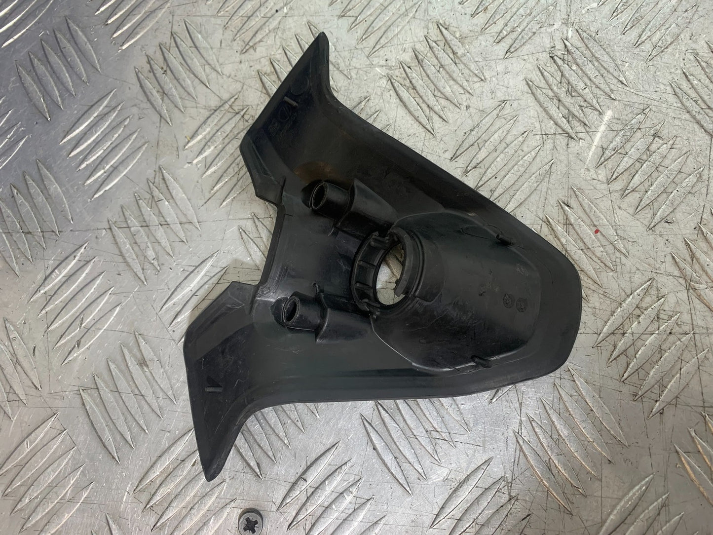 DUCATI 848 IGNITION SWITCH COVER  YEAR 2008-2010 (CMB1323)