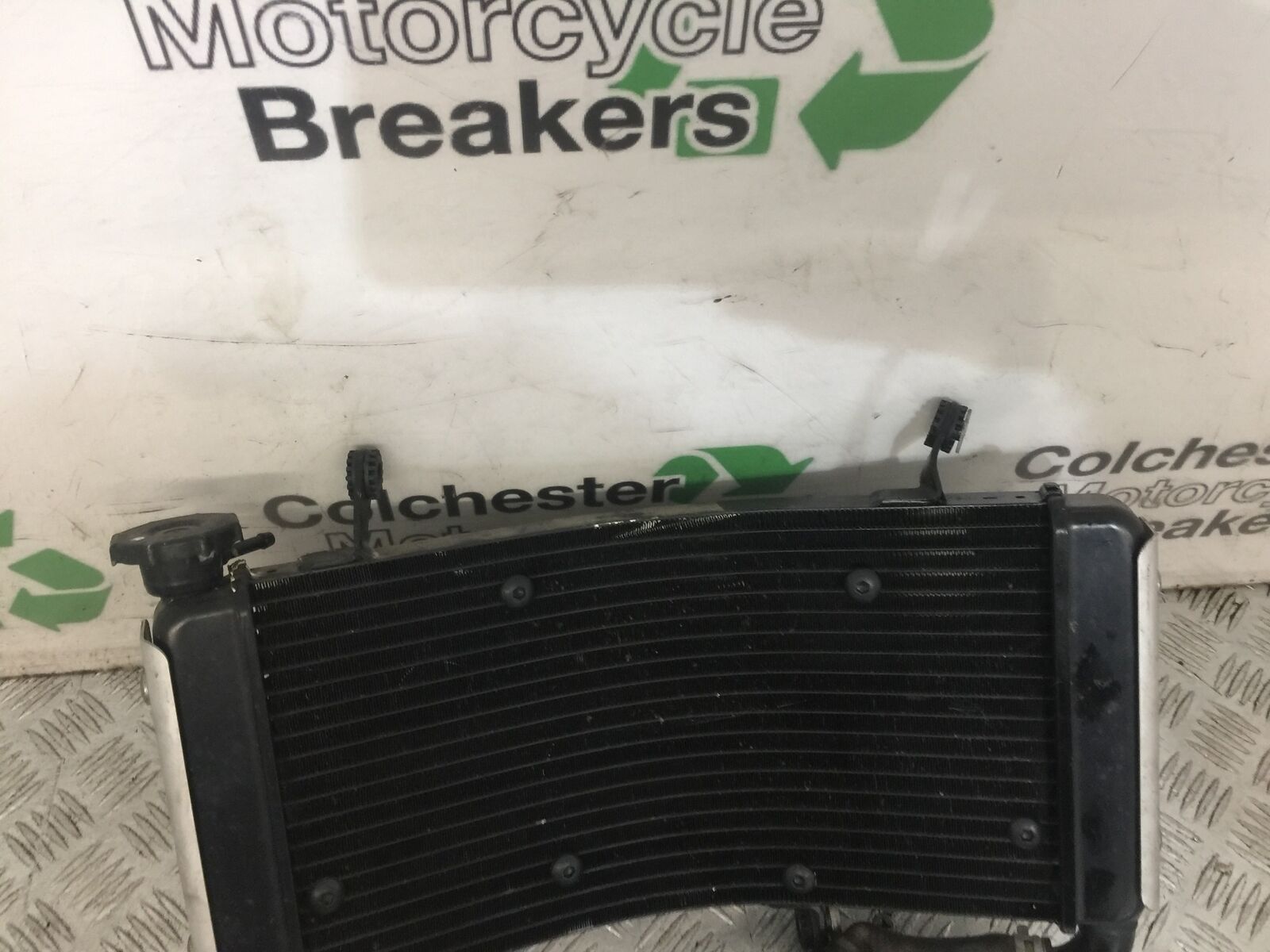 DUCATI MONSTER S4 916 RADIATOR   YEAR 2001 STOCK (755)
