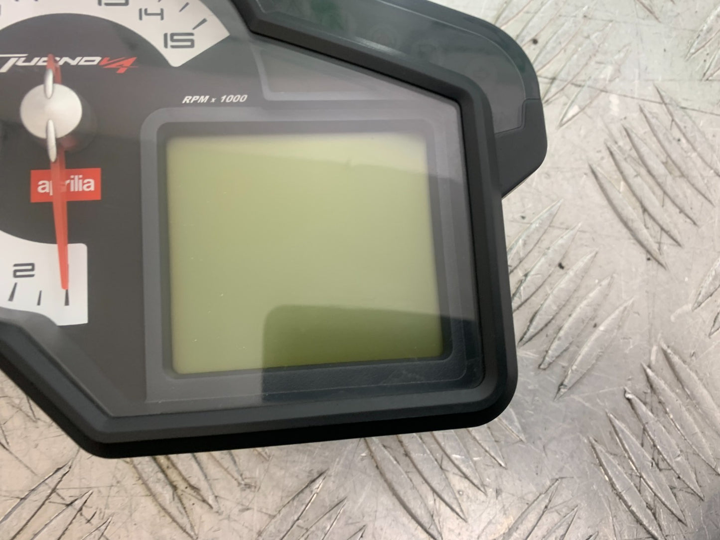 APRILIA TUONO 1000 V4R CLOCKS SPEEDO DASH  YEAR 2011-13  (CMB1331)